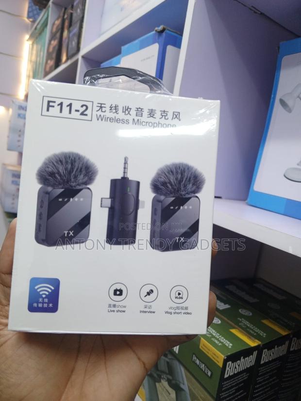 F11-2 Wireless Lavalier Mic 2 Tx 3-in-1 Receiver For Content Creators