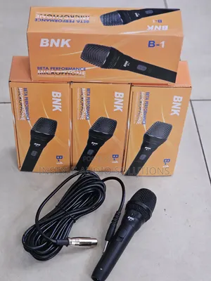 BNK B1 Dynamic Wired Microphone With 10 Meters Cable Pay on Delivery
