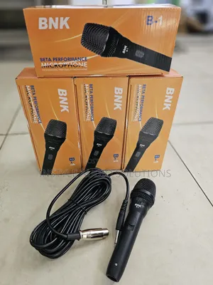 B1 Dynamic High-Quality Wired Microphone With 10 Meters Cable