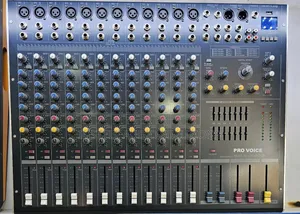 12 Channels Professional Plain Mixer Usb/ Bluetooth and Auxiliary