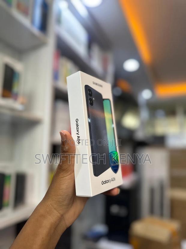 New Samsung Galaxy A06 128 GB Black
