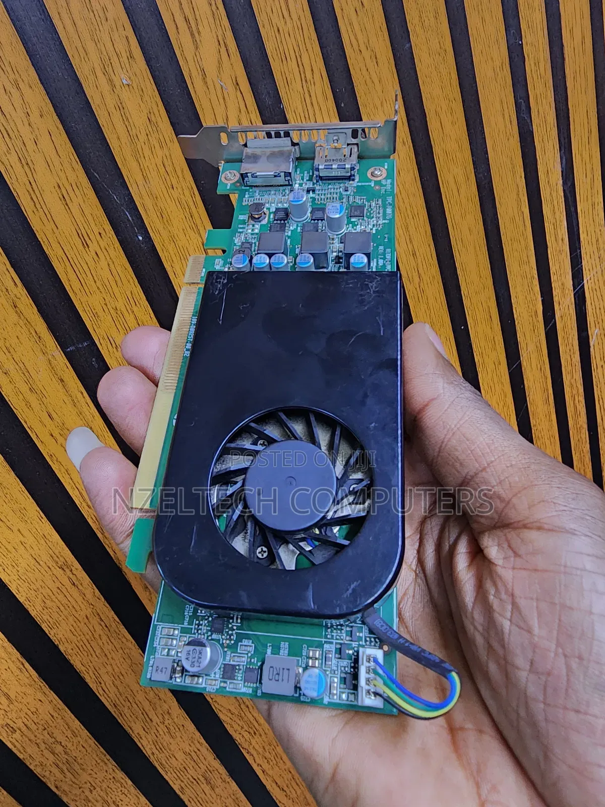 Amd Graphics Card 4gb R550,Display Port Hdmi