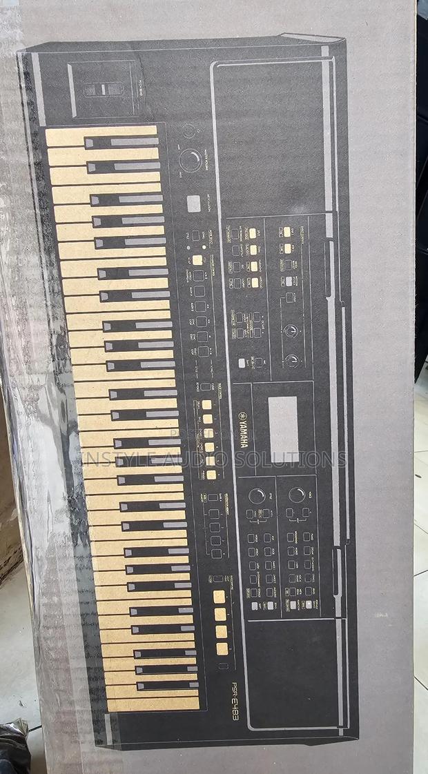 New Model Yamaha PSR E483 Professional Keyboard Complete With Adapter - thumbnail 4