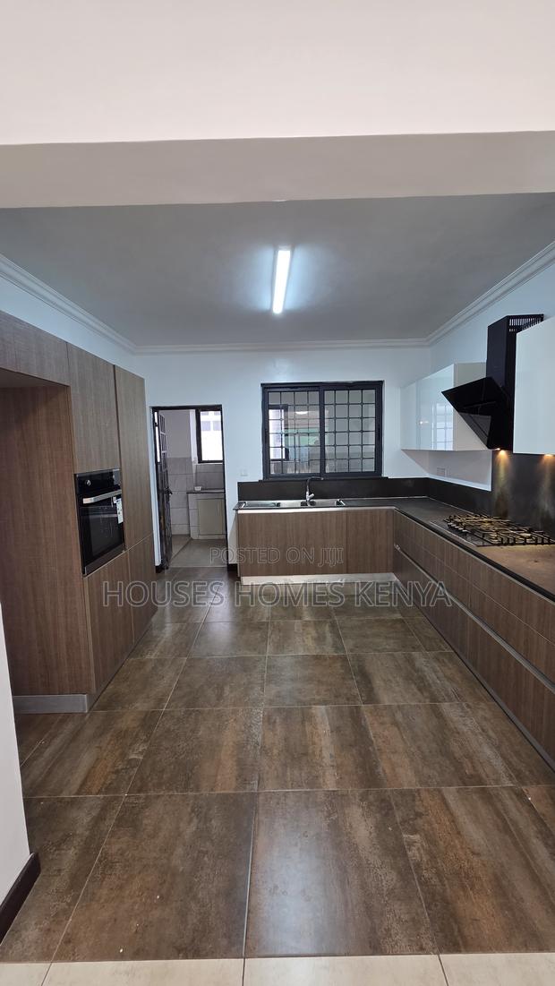 3bdrm Apartment in Parklands for rent - thumbnail 3