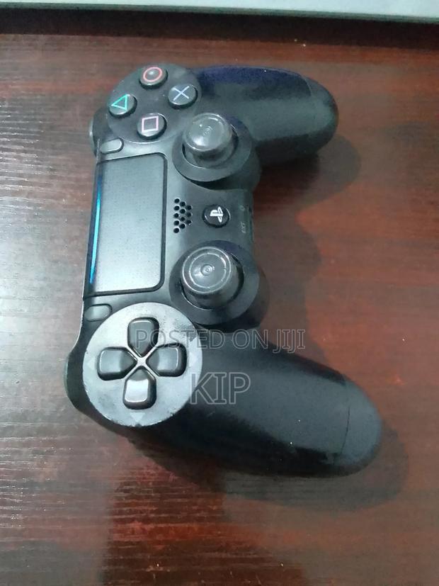 Ps4 Controller(Used Ps4 Pad) - thumbnail 2