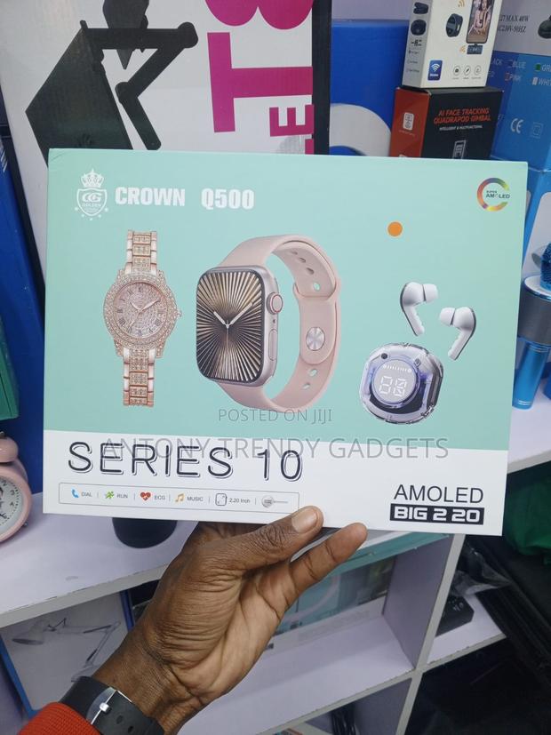 Crown Q500 Series 10 Smartwatch Amoled Display Bluetooth Call - thumbnail 3