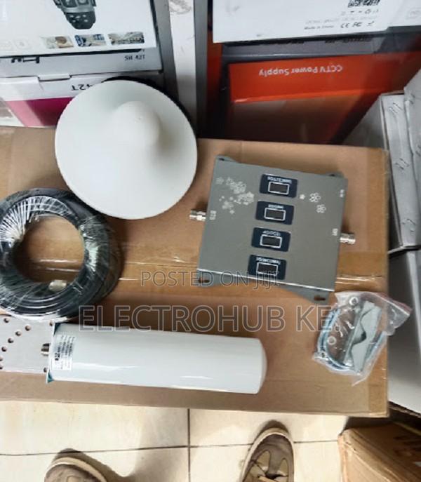 5g Quadband Gsm Phone Network Booster - main view