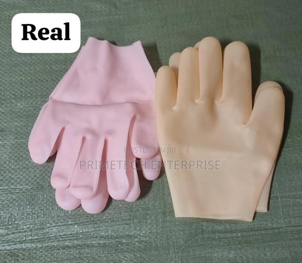 Silicone Moistering Gloves