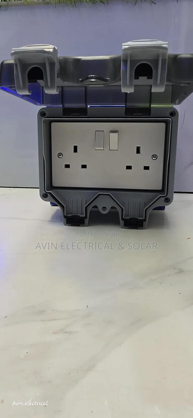 Weatherproof Twin Socket - main view