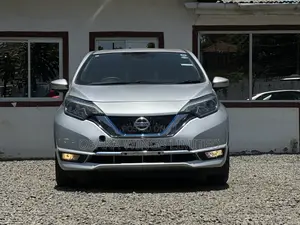 Nissan Note 1.2 Hybrid 2019 Silver