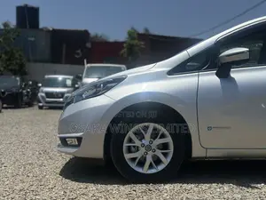 Nissan Note 1.2 Hybrid 2019 Silver