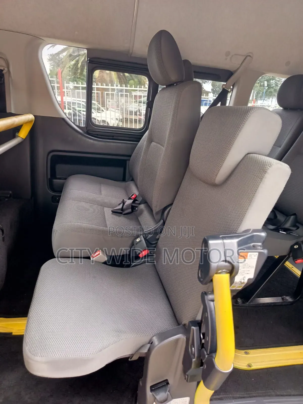 Toyota HiAce 2019 White