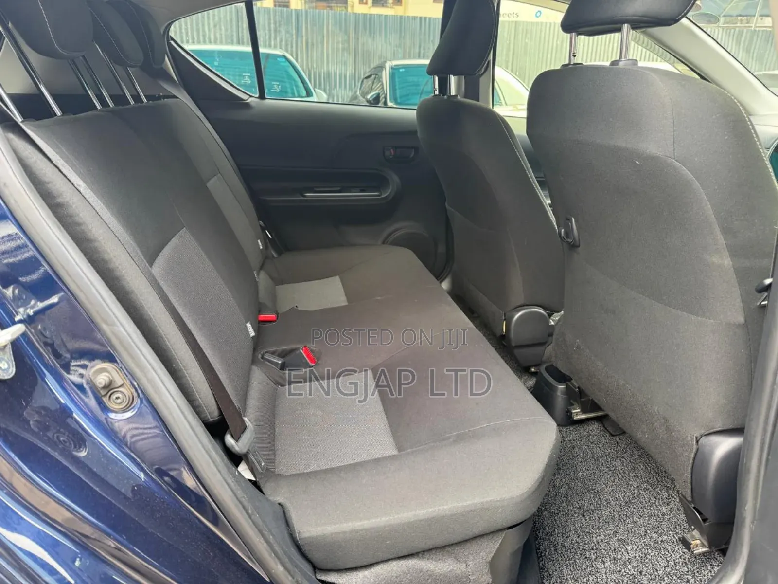 Toyota Aqua 2019 Blue