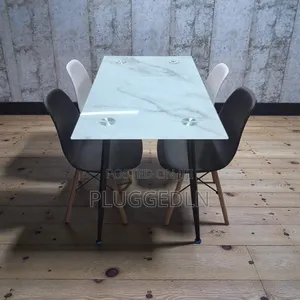 4 Seater Glass Dining Table.*