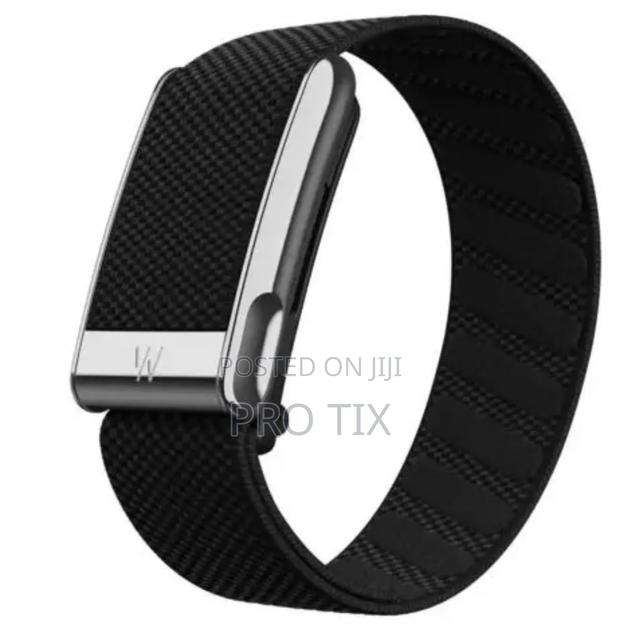 Whoop Mg Life – Health and Fitness Tracker
