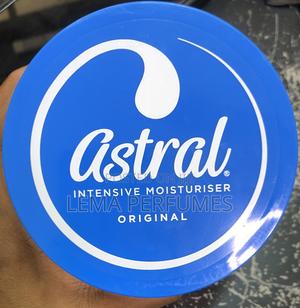 Astral Intensive Moisturizer Original - thumbnail 2