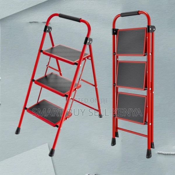 Secure Step Attachment 3 Step Foldable Portable Ladder Stepladder