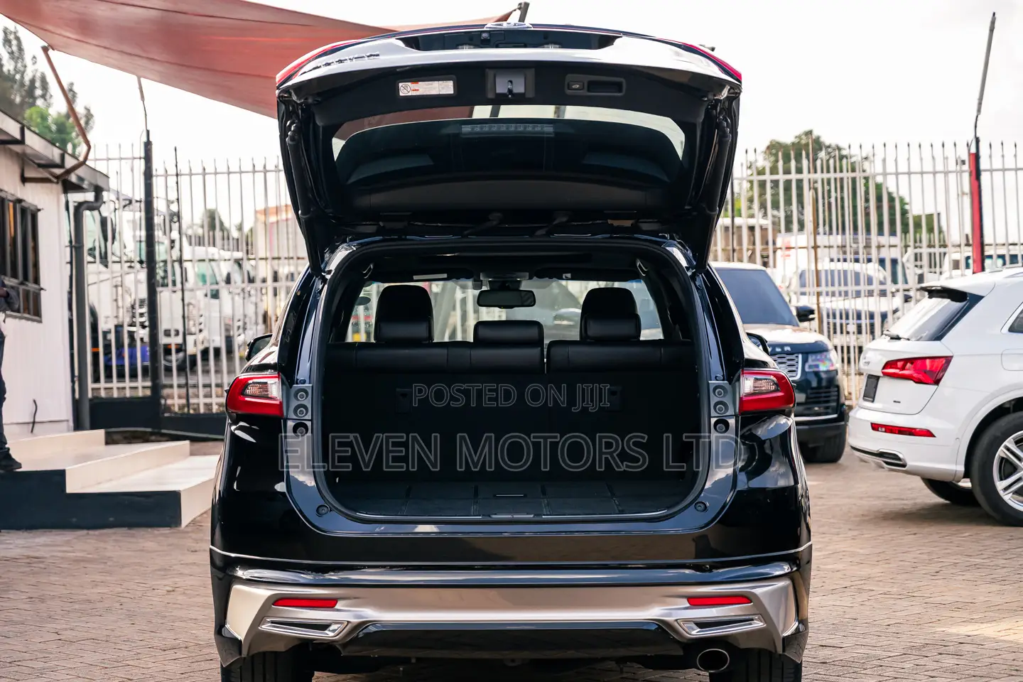 Toyota Harrier 2.0 Turbo 2019 Black
