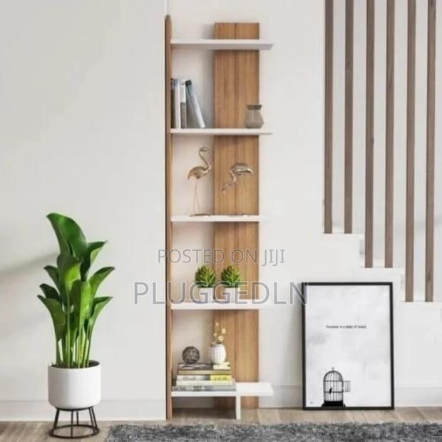 *Sly Corner Bookshelf / Décor Stand - thumbnail 2