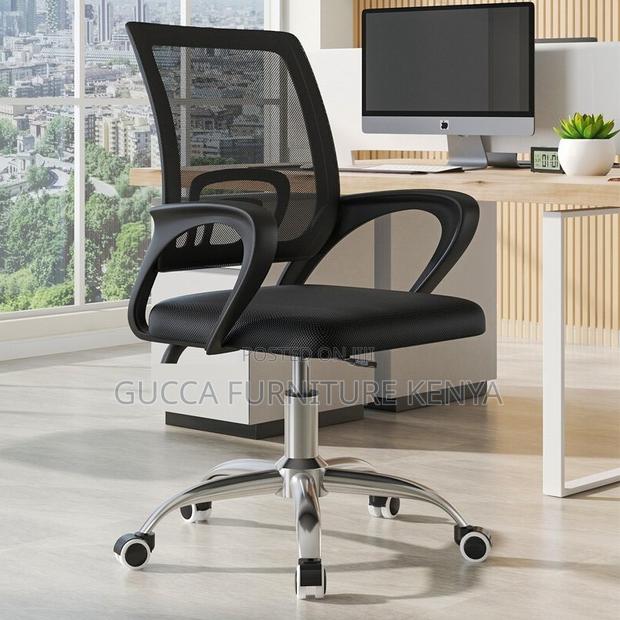 Mid-back Mesh Clerical Mesh Task Chair - thumbnail 2