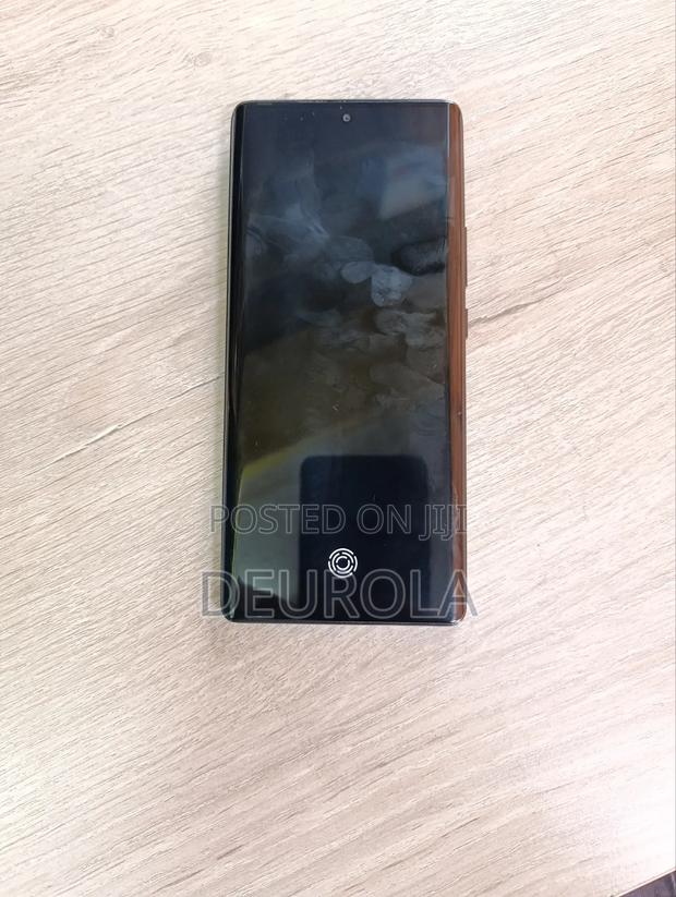 Tecno Camon 30S 128 GB Black - thumbnail 4