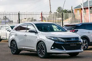 Toyota Harrier 2.0 Turbo GR Sport 2019 White