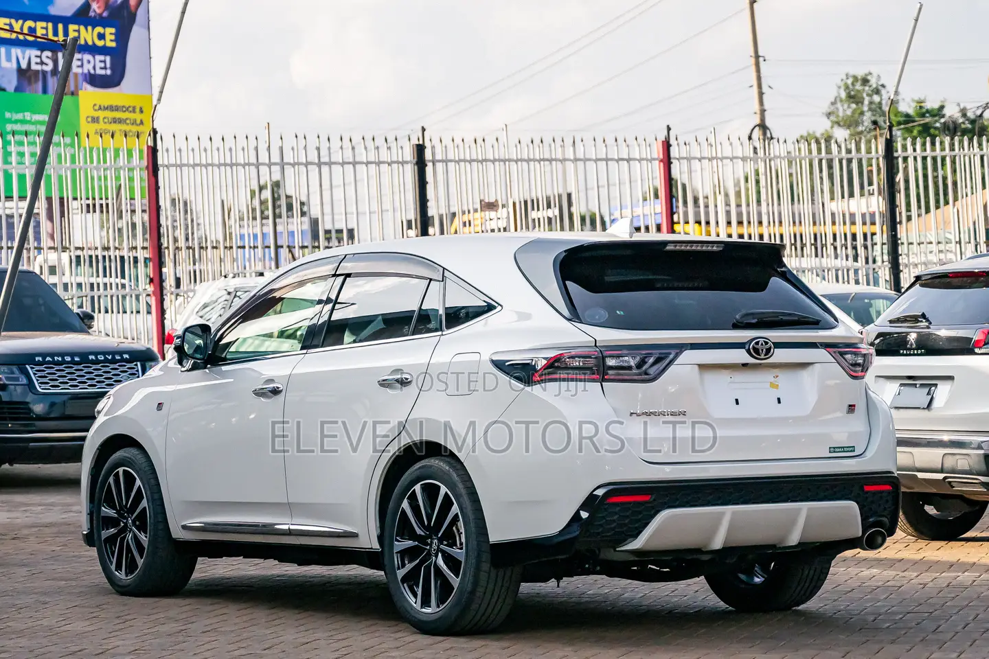 Toyota Harrier 2.0 Turbo GR Sport 2019 White