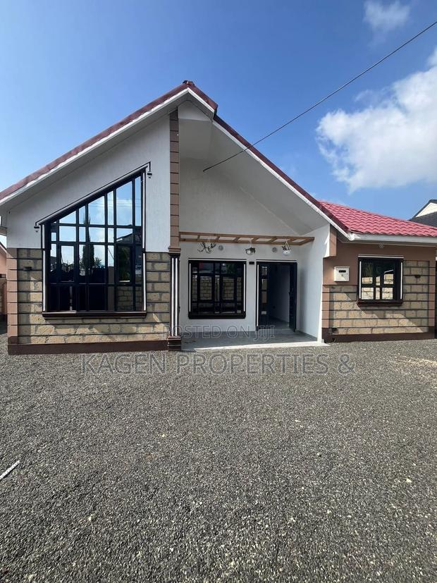 3bdrm Bungalow in Kiserian for sale