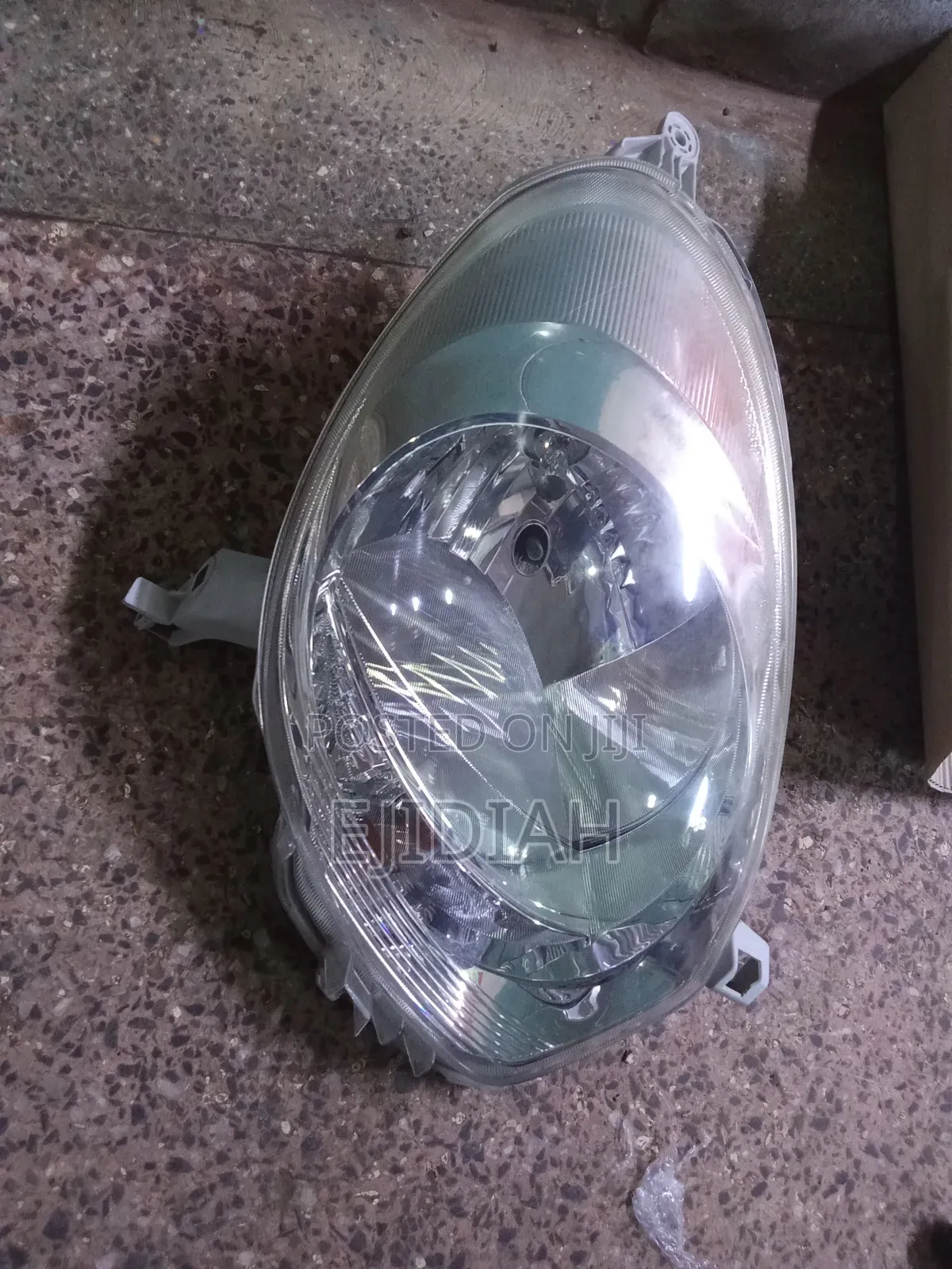 Passo Headlights