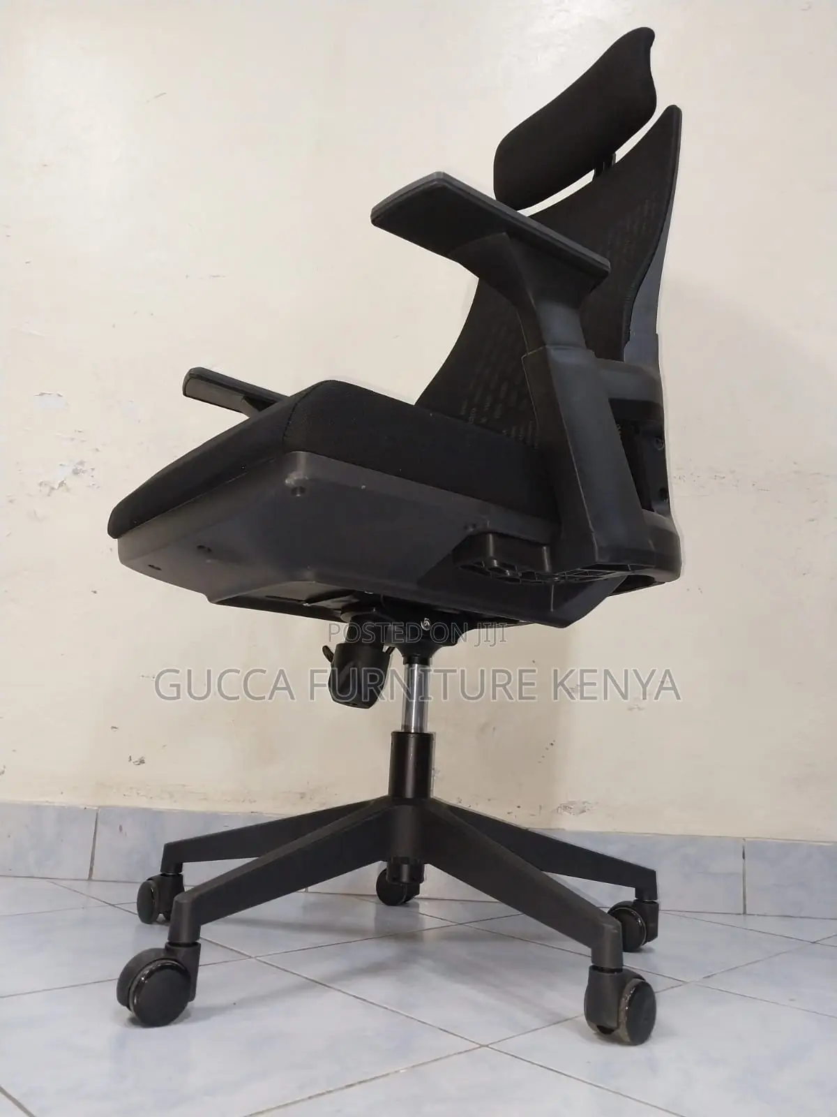 Lama Executive Ergonomic High-back Chair