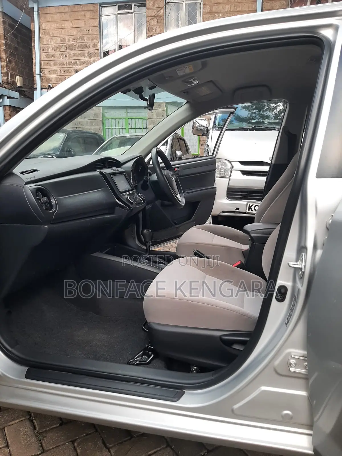 Toyota Axio 2017 Silver
