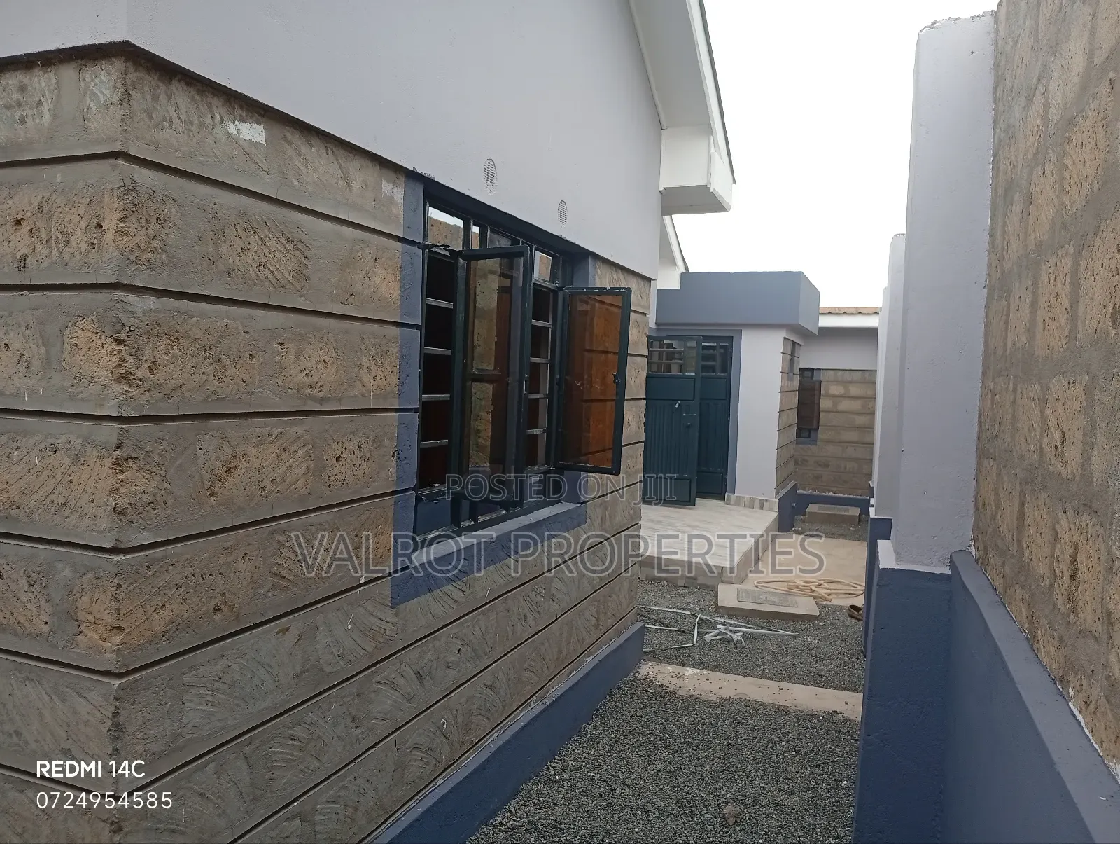 4bdrm Bungalow in Kiserian for sale