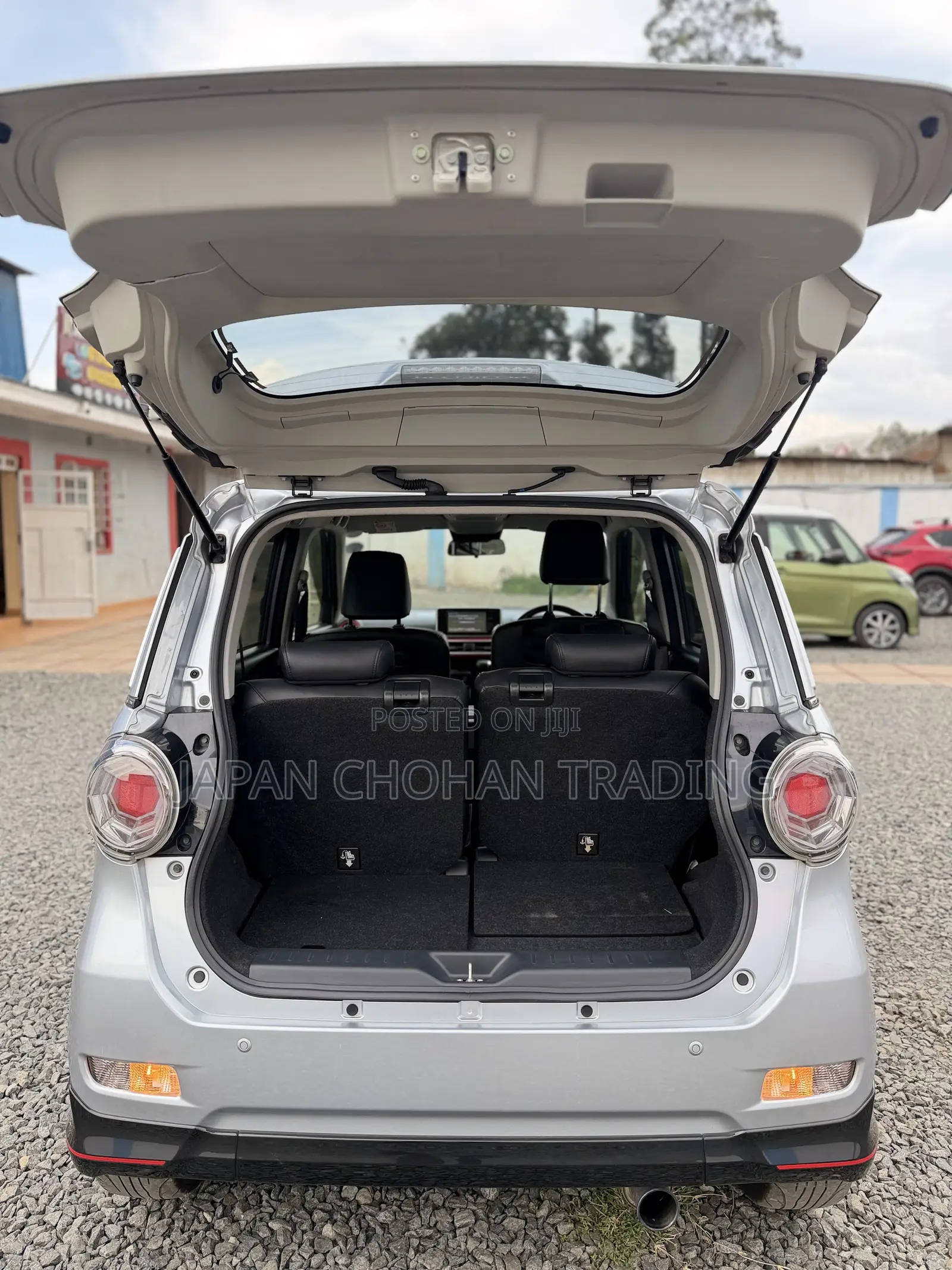 Daihatsu Cast 660 Turbo FWD 2020 Silver
