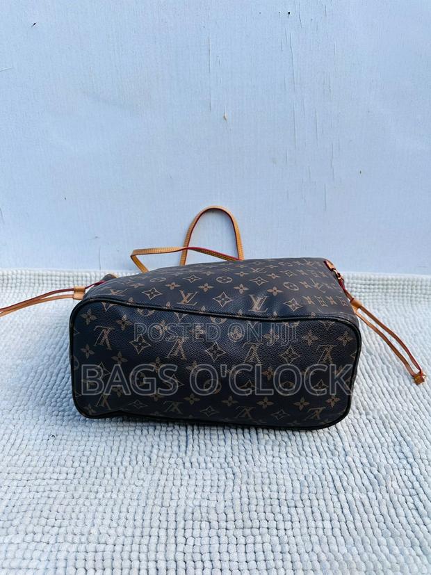Authentic Louis Vuitton Neverfull Gm Monogram Tote Bag - thumbnail 2