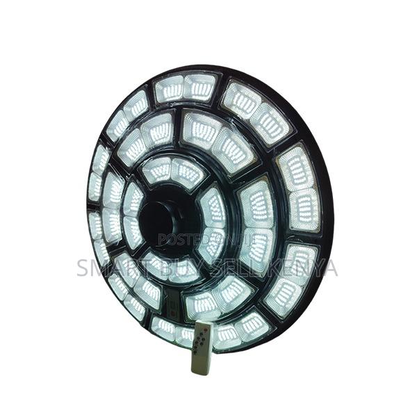 Maintenance-Free 5000w Watts Outdoor Security Round Solar Street Light