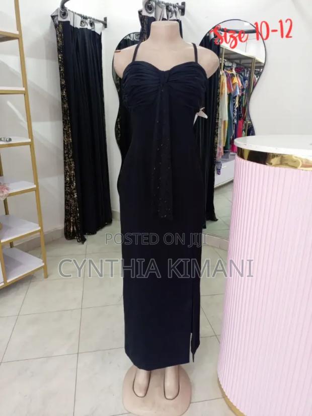 Selling Dresses - thumbnail 5