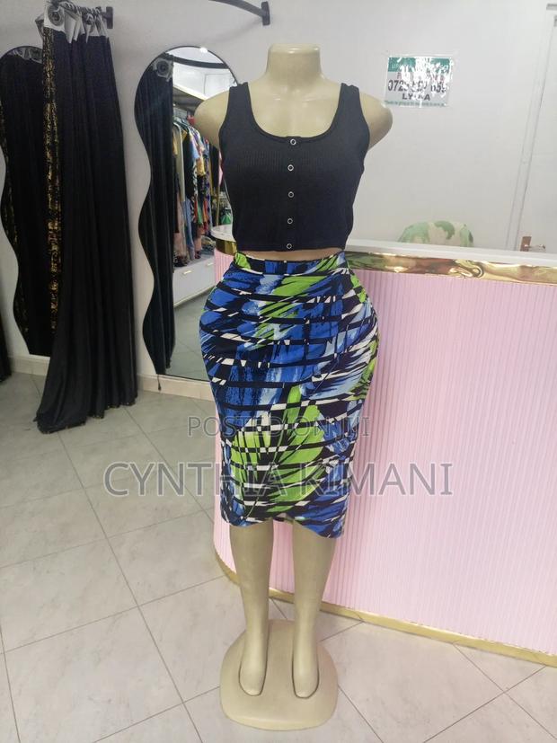 Selling Tops and Skirts - thumbnail 4