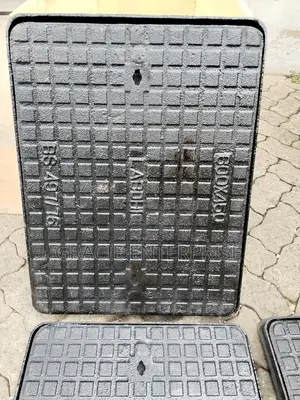 Cast Iron Manhole Cover