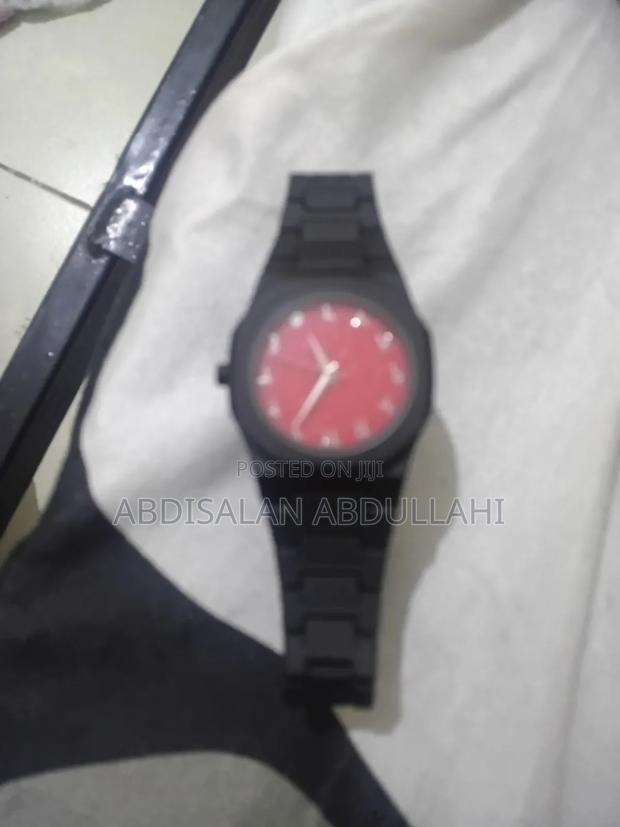 Arabic Watch