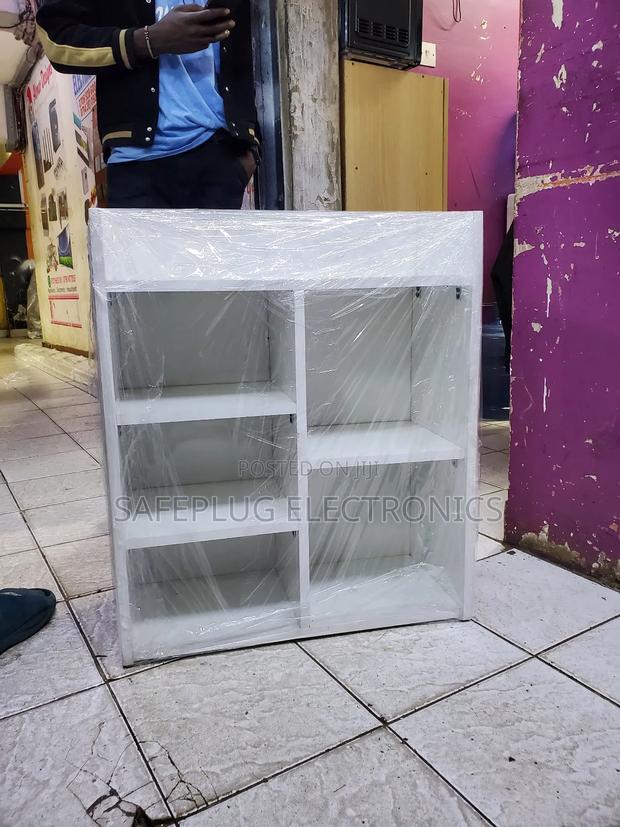 Books Shelf Conner Shelf - main view