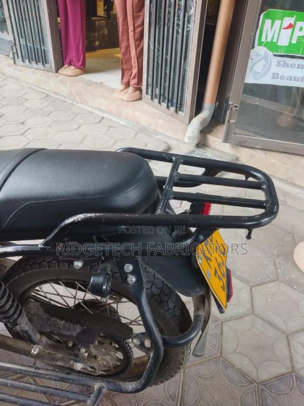 Motorcycle 2024 Red - thumbnail 2