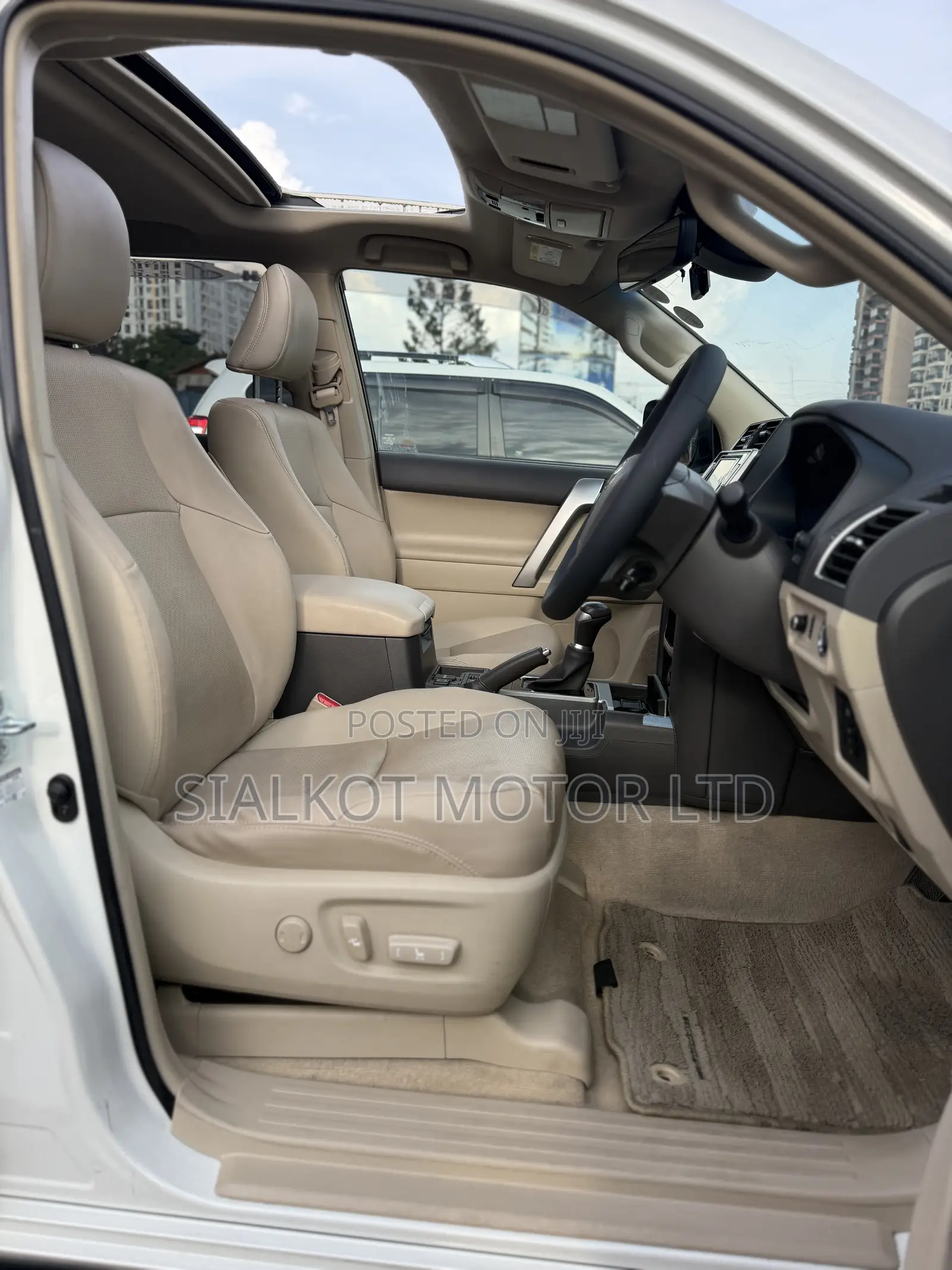 Toyota Land Cruiser Prado 2.7 2020 White
