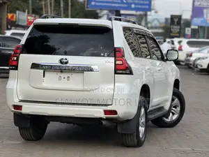 Toyota Land Cruiser Prado 2.7 2020 White