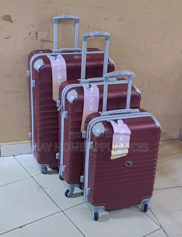 Fibre Luxurious Suitcase - thumbnail 3