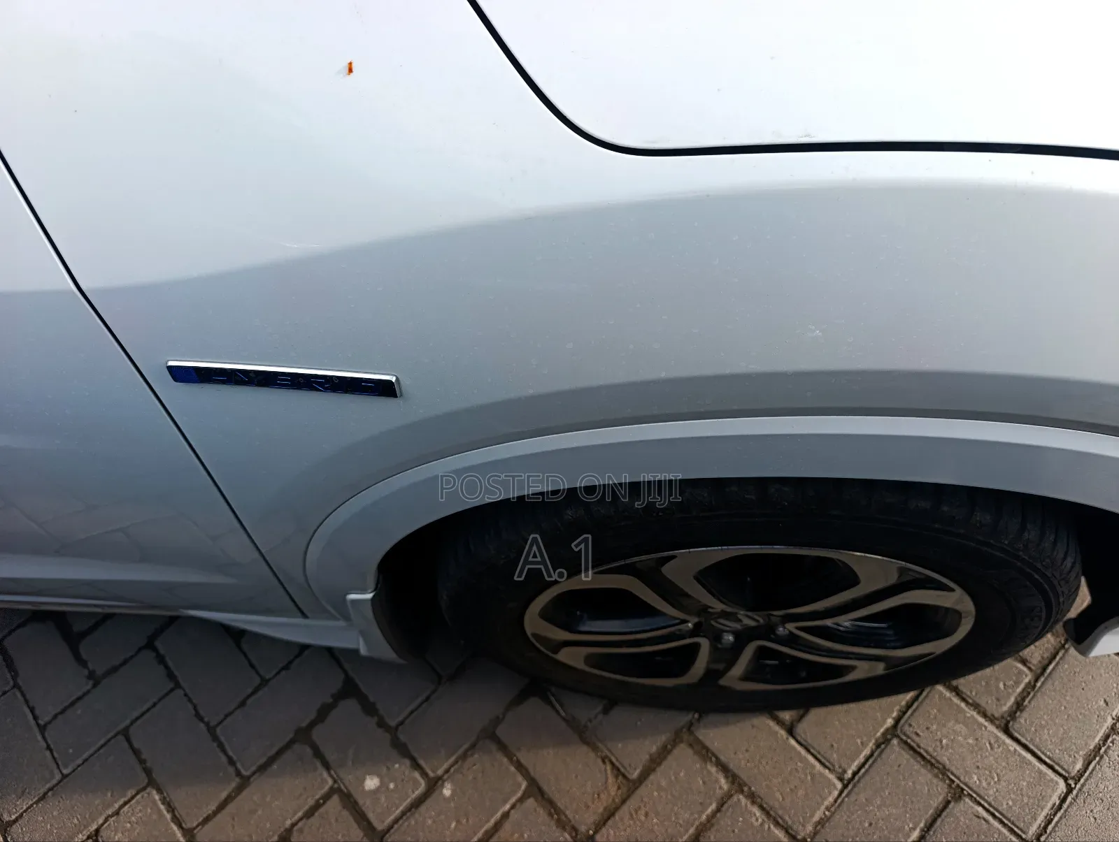 Honda Vezel 1.5 Hybrid 2WD 2019 Off white