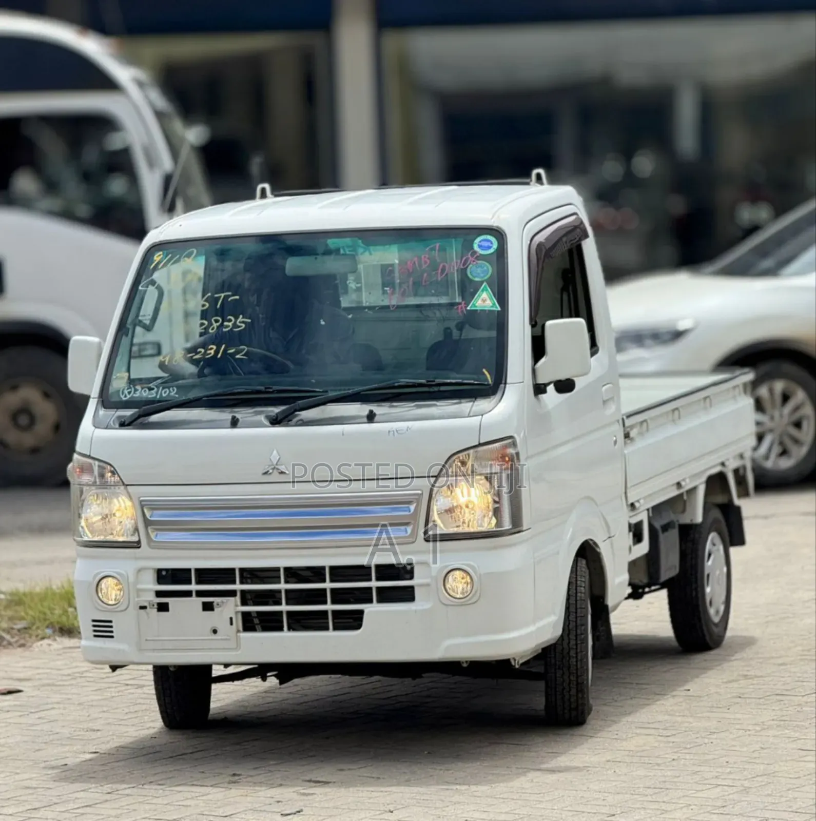 Mitsubishi Minicab Mini Truck
