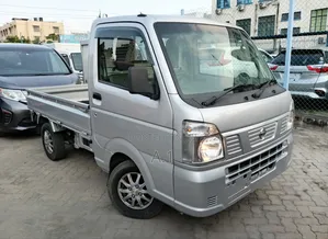 Nissan Nt 100 Truck