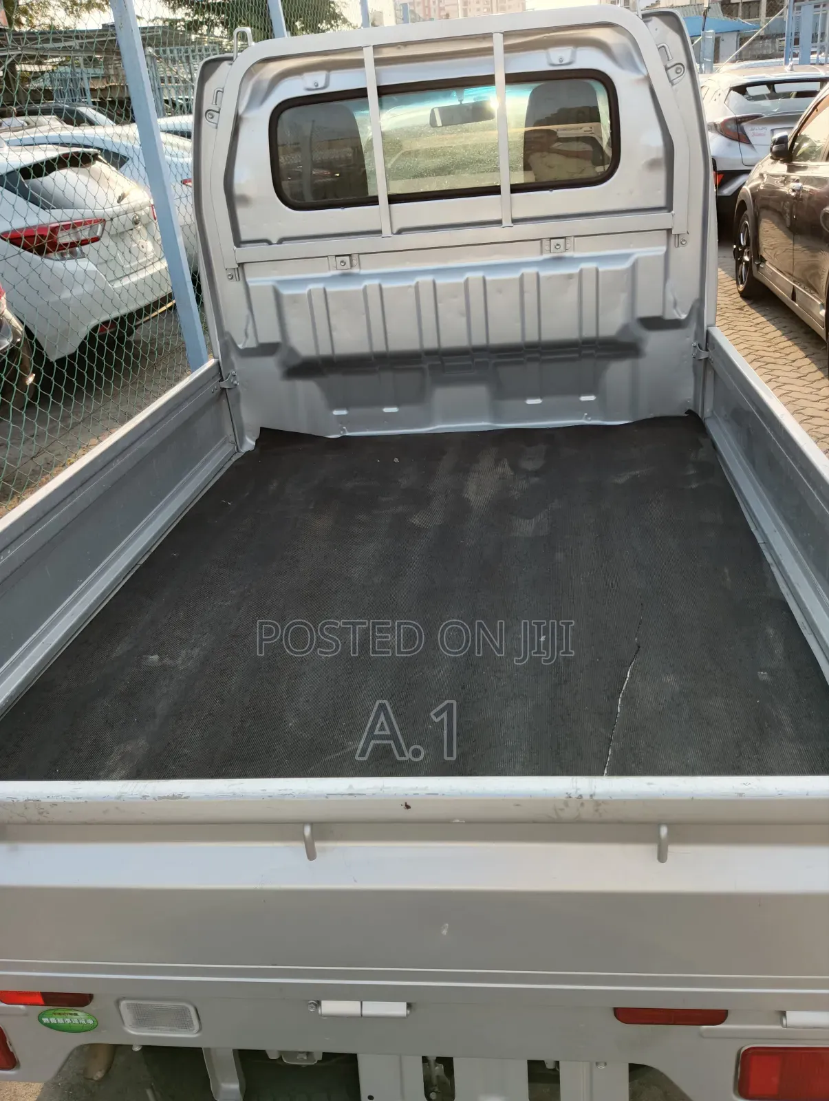 Nissan Nt 100 Truck