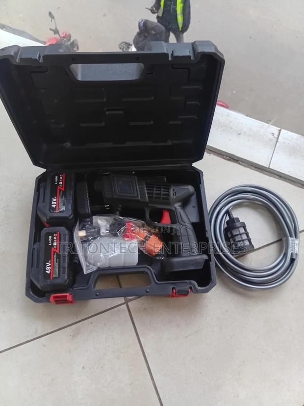Cordless High Pressure Car Wash Machine