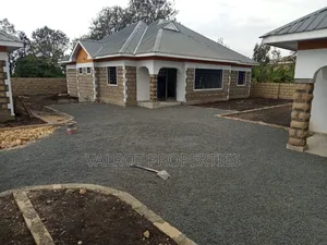 4bdrm Bungalow in Kiserian for sale